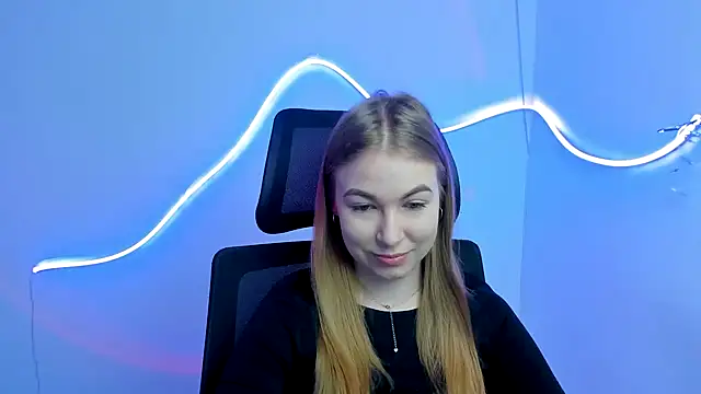 Snapshot of Dana_flowers chatting on 03.21.25 Dana flowers online show from 03.21.25