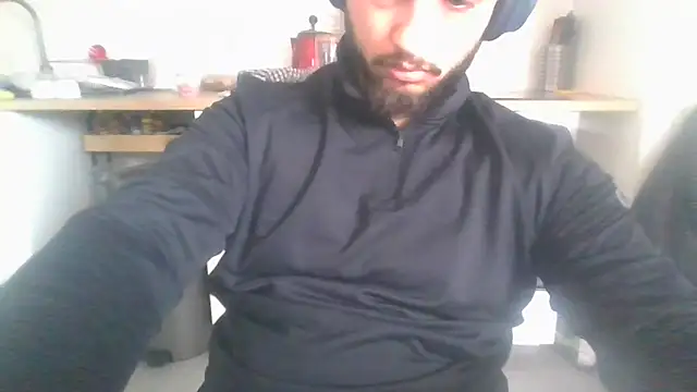 Snapshot of nxnd3525 chatting on 11.18.25 nxnd3525 online show from 11.18.25