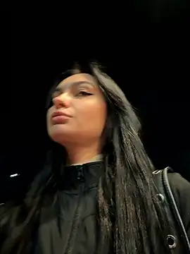 Snapshot of lunalovelee chatting on 09.15.25 lunalovelee online show from 09.15.25