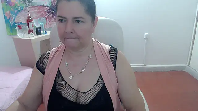 leonela 69 online show from 10.12.25