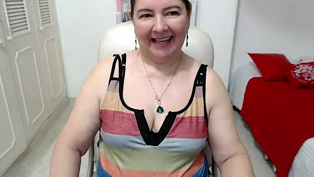 leonela 69 online show from 06.15.26