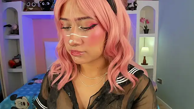 miss   megan online show from 11.07.25