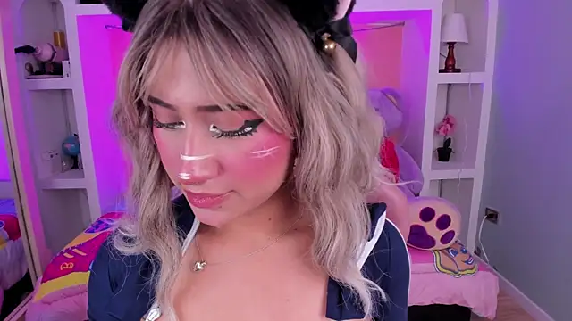 miss   megan online show from 04.21.26