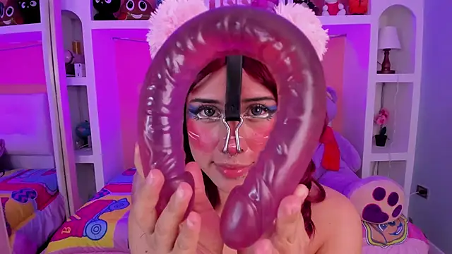 miss   megan online show from 05.06.26