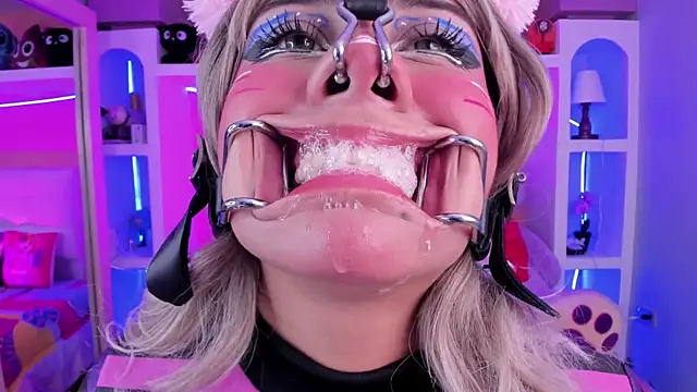 miss   megan online show from 05.08.26
