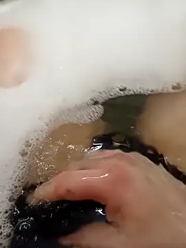 flo000031 online show from 03.02.26