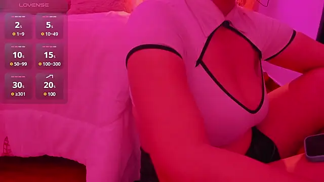 Snapshot of PamelaBliss chatting on 02.22.25 PamelaBliss online show from 02.22.25