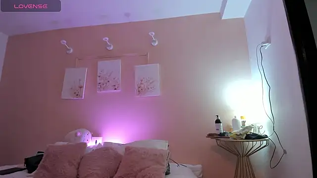 Snapshot of PamelaBliss chatting on 03.07.25 PamelaBliss online show from 03.07.25