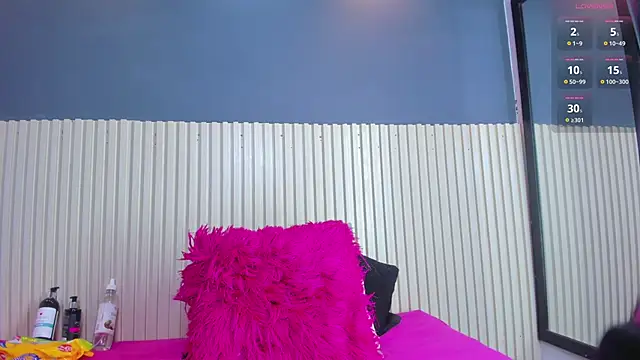 Aida-nicolle online show from 11.28.25