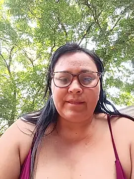 Snapshot of promiscuous-indecent-momm chatting on 01.09.26 promiscuous-indecent-momm online show from 01.09.26