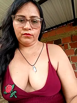 promiscuous-indecent-momm online show from 04.28.26