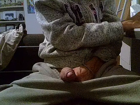 createur34 online show from 10.02.25