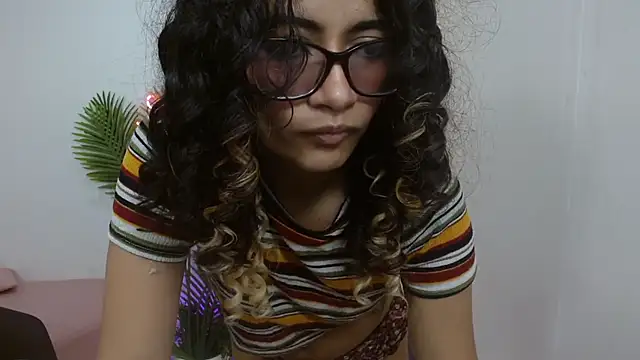 kristen tay online show from 02.24.25