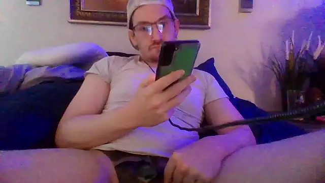 Snapshot of Sk00byJaXxX212 chatting on 02.28.25 Sk00byJaXxX212 online show from 02.28.25