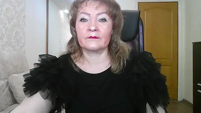 Victoria secrets  online show from 03.07.25