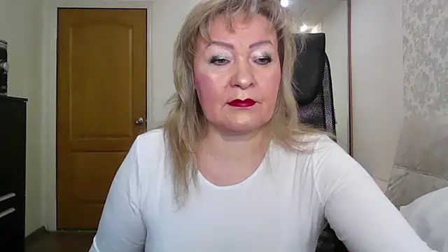 Snapshot of Victoria_secrets_ chatting on 01.15.26 Victoria secrets online show from 01.15.26