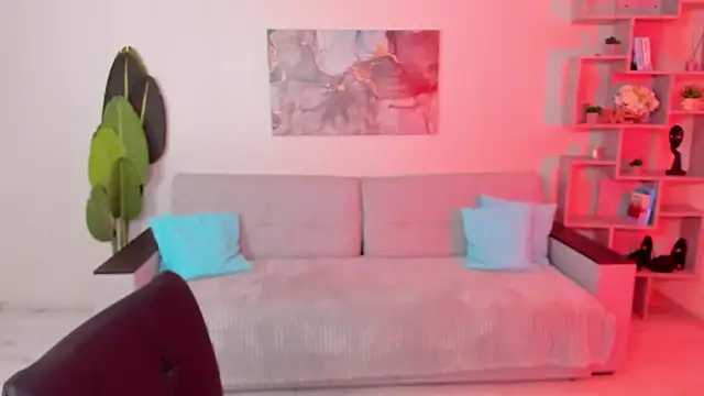 GabriellaMays online show from 12.15.25