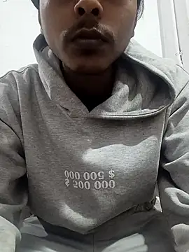 Snapshot of boyyouwant33 chatting on 02.16.25 boyyouwant33 online show from 02.16.25