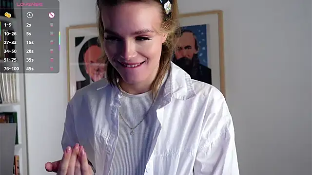 TaiteBayles online show from 02.18.25