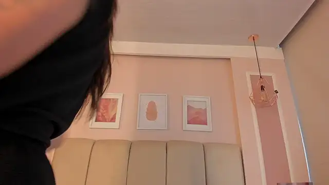 Annie rhoades online show from 06.17.26