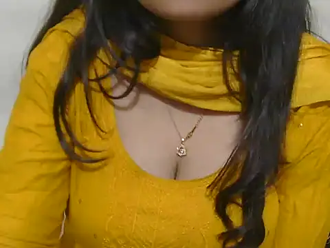 Snapshot of Cute_anamikasingh chatting on 02.28.25 Cute anamikasingh online show from 02.28.25