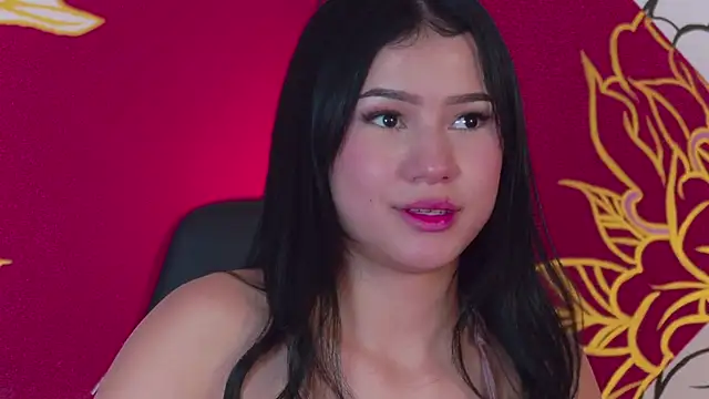 Arii moon online show from 02.13.25