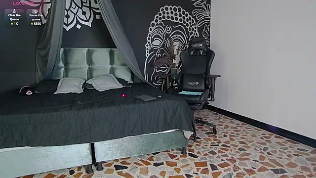 Arii moon online show from 03.01.25