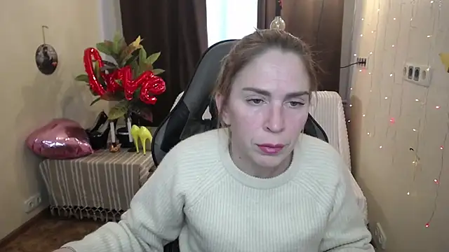 TessaDaybreak online show from 02.18.25