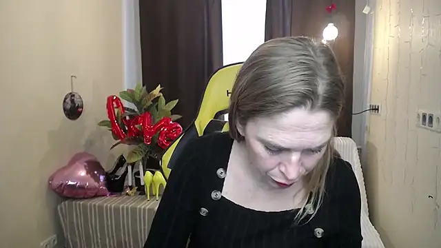 TessaDaybreak online show from 02.22.25