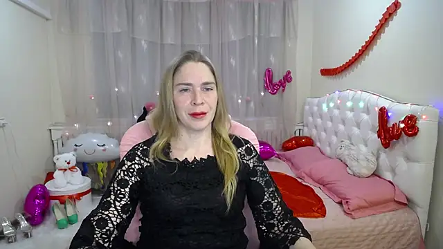 TessaDaybreak online show from 03.05.25