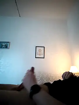 Snapshot of Teemu chatting on 03.30.26 Teemu online show from 03.30.26