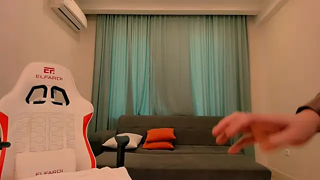 Demonic Angel  online show from 09.11.25