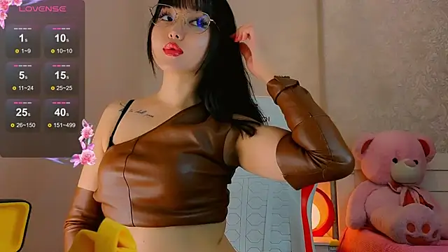 Demonic Angel  online show from 06.12.26
