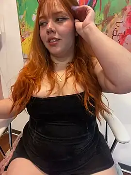 Snapshot of _ivyginger chatting on 03.08.25 ivyginger online show from 03.08.25