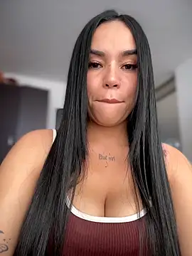 Naatalia online show from 06.07.26