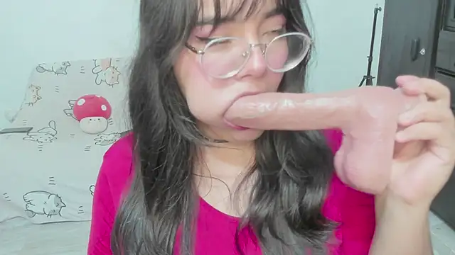 Naoko 7w7 online show from 06.16.26