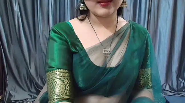 Snapshot of goldiwets chatting on 03.02.25 goldiwets online show from 03.02.25