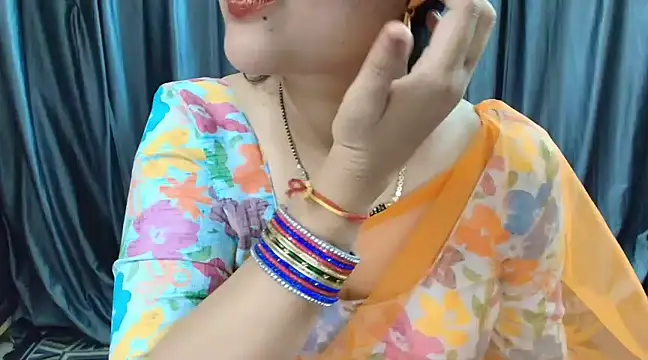 Snapshot of goldiwets chatting on 03.14.25 goldiwets online show from 03.14.25