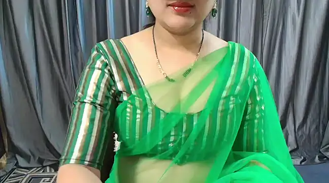 Snapshot of goldiwets chatting on 03.19.25 goldiwets online show from 03.19.25