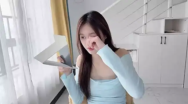 Cassie-20 online show from 02.22.25