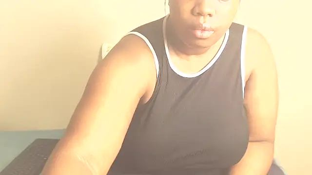 Snapshot of PinkMagic chatting on 03.14.25 PinkMagic online show from 03.14.25