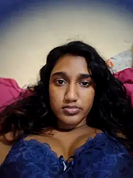 Snapshot of indianpink_lips chatting on 11.24.25 indianpink lips online show from 11.24.25