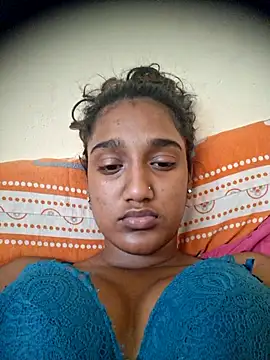 Snapshot of indianpink_lips chatting on 11.27.25 indianpink lips online show from 11.27.25