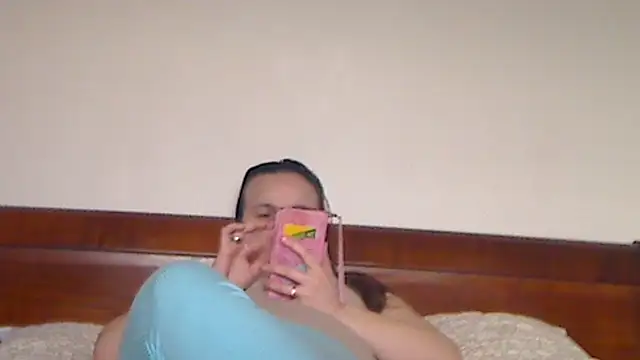 Snapshot of cpl9142 chatting on 02.19.25 cpl9142 online show from 02.19.25