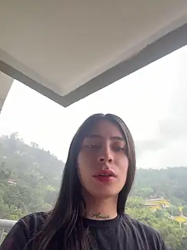 candycami19 online show from 04.28.26