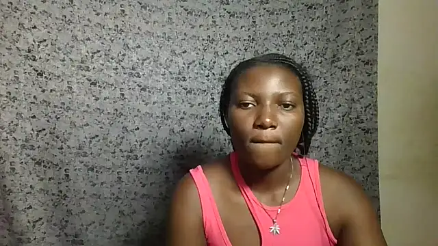 Snapshot of Ebony_dolcy chatting on 09.28.25 Ebony dolcy online show from 09.28.25
