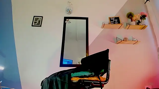 Snapshot of Aria_fitness chatting on 01.05.26 Aria fitness online show from 01.05.26