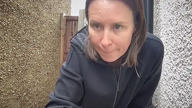 eatmypie69 online show from 10.08.25