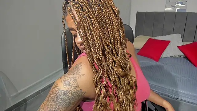 ZahraRose online show from 03.10.25