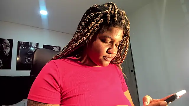 ZahraRose online show from 09.08.25